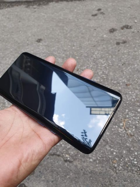 Kính cường lực OnePlus 7 Pro Full màn UV T-MAX LIQUID