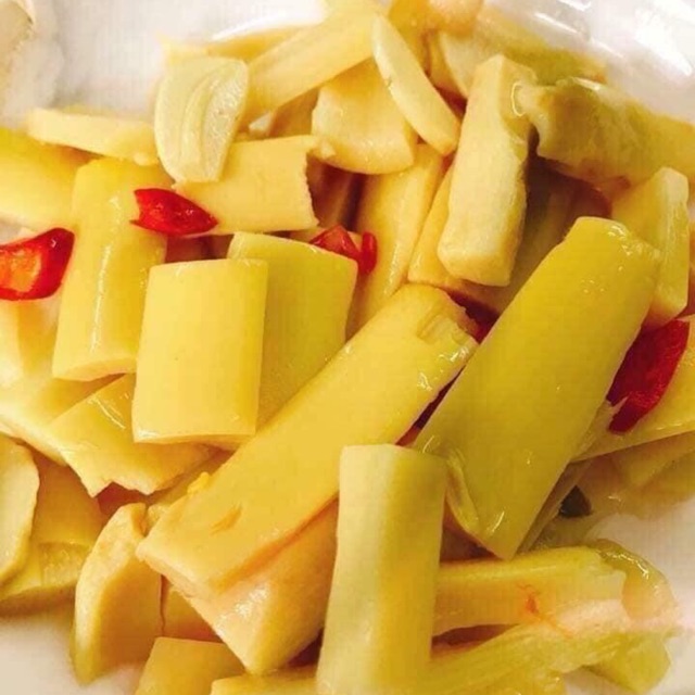 Măng muối Quỳ Châu Nghệ An lọ 2kg