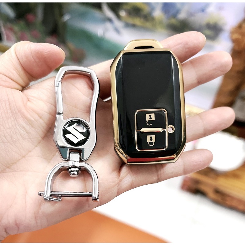 Ốp bảo vệ chìa khóa xe Suzuki XL7 kèm móc khóa nhựa mềm TPU tráng gương.