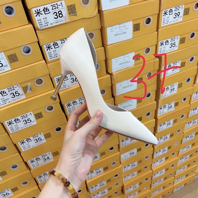 giày cao gót size 37
