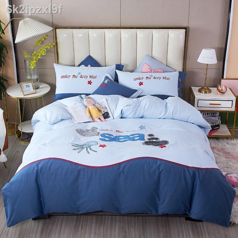 Bông hoạt hình phòng trẻ em bộ bốn mảnh cho bé trai và gái đồ giường bằng vải cotton ngủ tập thể đôi vỏ chăn