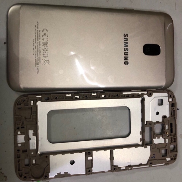 Vỏ sam sung j330 ( vỏ + xương)