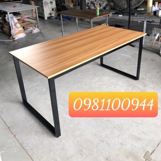 Bàn làm việc dài 1m6