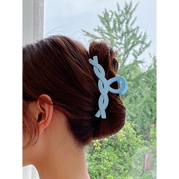 Kẹp Tóc Xoắn Hình Cá Mập Màu Macaron Thời Trang Xuân Hè