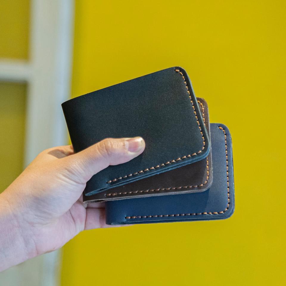 Ví nam da thật phong cách hiện đại trẻ trung nhỏ gọn thời trang Store công sở lion