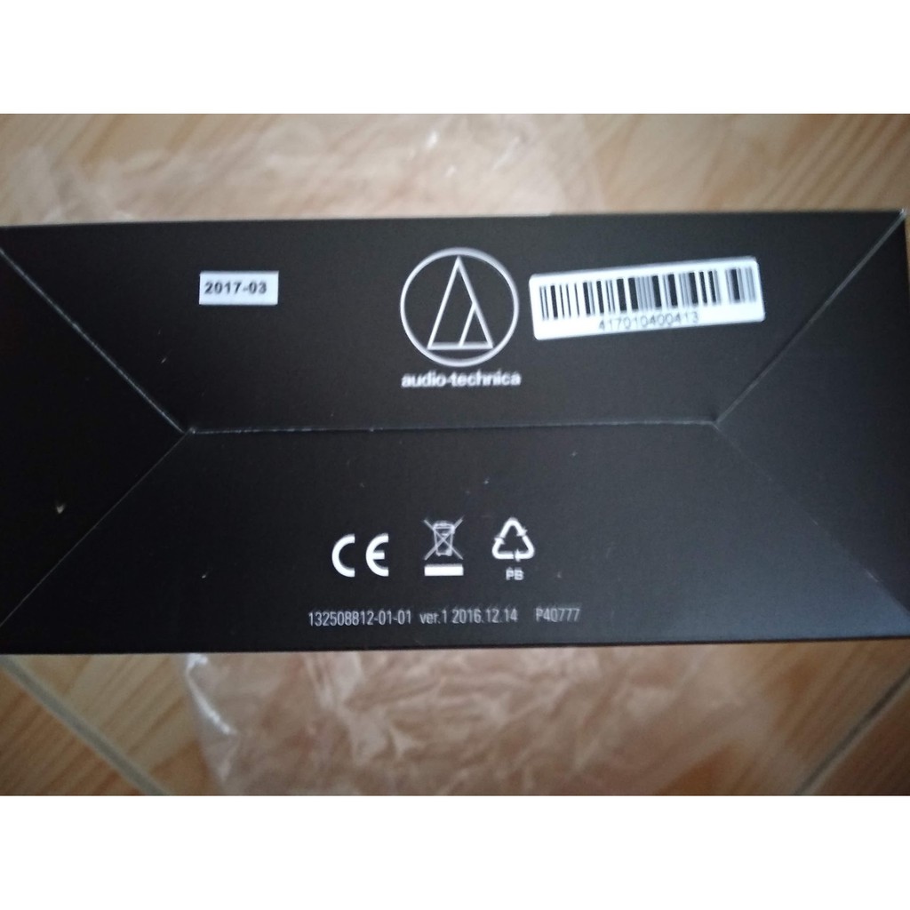 Tai nghe Audio Technica ATH CKR70iS (ATH-CKR70iS mới nguyên seal)