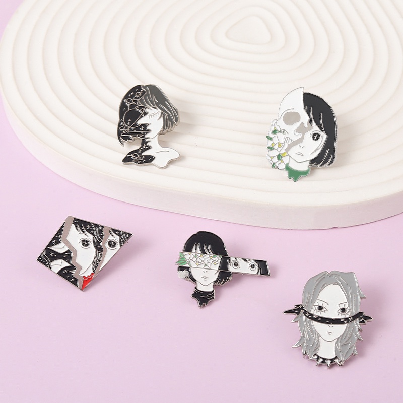 Ghim Cài Áo Hình Bộ Xương Độc Đáo