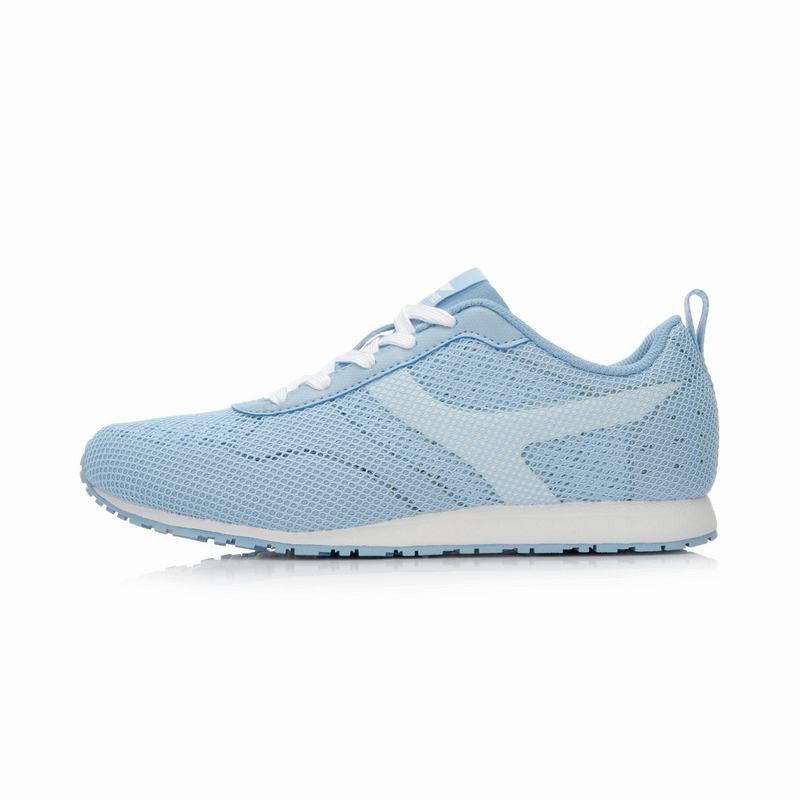 Giày thể thao Lining nữ thoáng khí đế bằng còn size 35.5 mẹ mua cho con gái siêu xinh