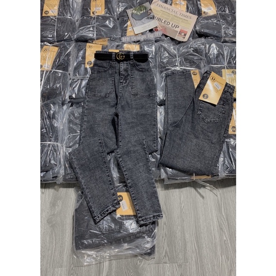 Quần jeans ôm giãn túi vuông cạp cao
