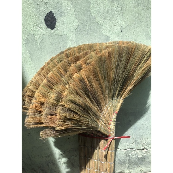 Chổi cỏ quét nhà cao cấp dày vừa 100x30cm, cầm chắc tay sử dụng 2 năm C03