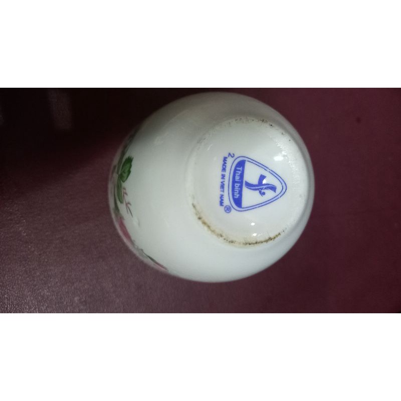 1 cái Chén hoa hồng mắt trâu Lẻ  tồn kho thời bao cấp giá 1c