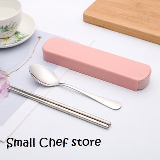 Bộ đũa thìa Inox kèm hộp lúa mạch cao cấp