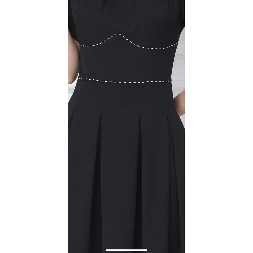Váy thiết kế công sở cao cấp cổ tròn eo nhấn chỉ Bella Dress đẹp xuất sắc Shop sale lỗ lấy tương tác | BigBuy360 - bigbuy360.vn