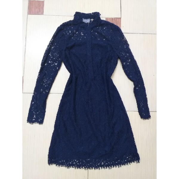 Váy ren hiệu xuất khẩu size 8  thanh lý