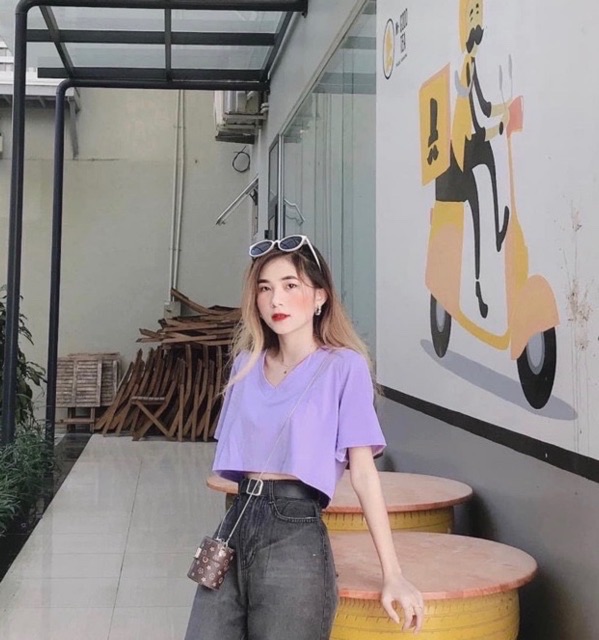 [Mã FAMARAL1 giảm 10K đơn 50K] ÁO CROPTOP PHOM RỘNG CỔ TIM