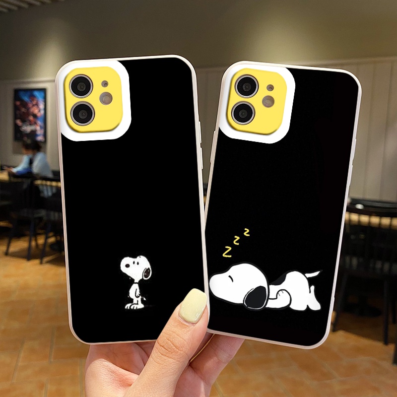 ỐP LƯNG IPHONE SNOOPY DOG Ốp điện thoại Chú Chó Snoopy nền vuông đen đủ mã 6s 6splus 7/8 plus,X/Xs xsmax 11 12 13 promax