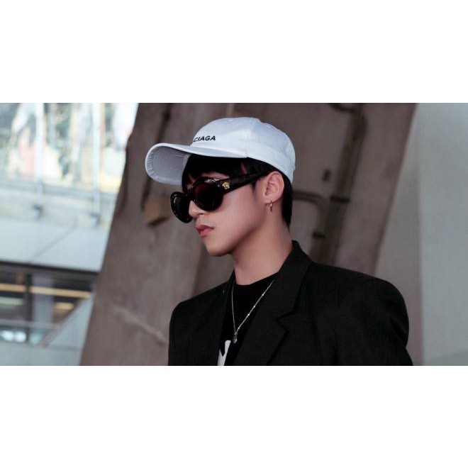 Nón Balenciaga Sơn Tùng