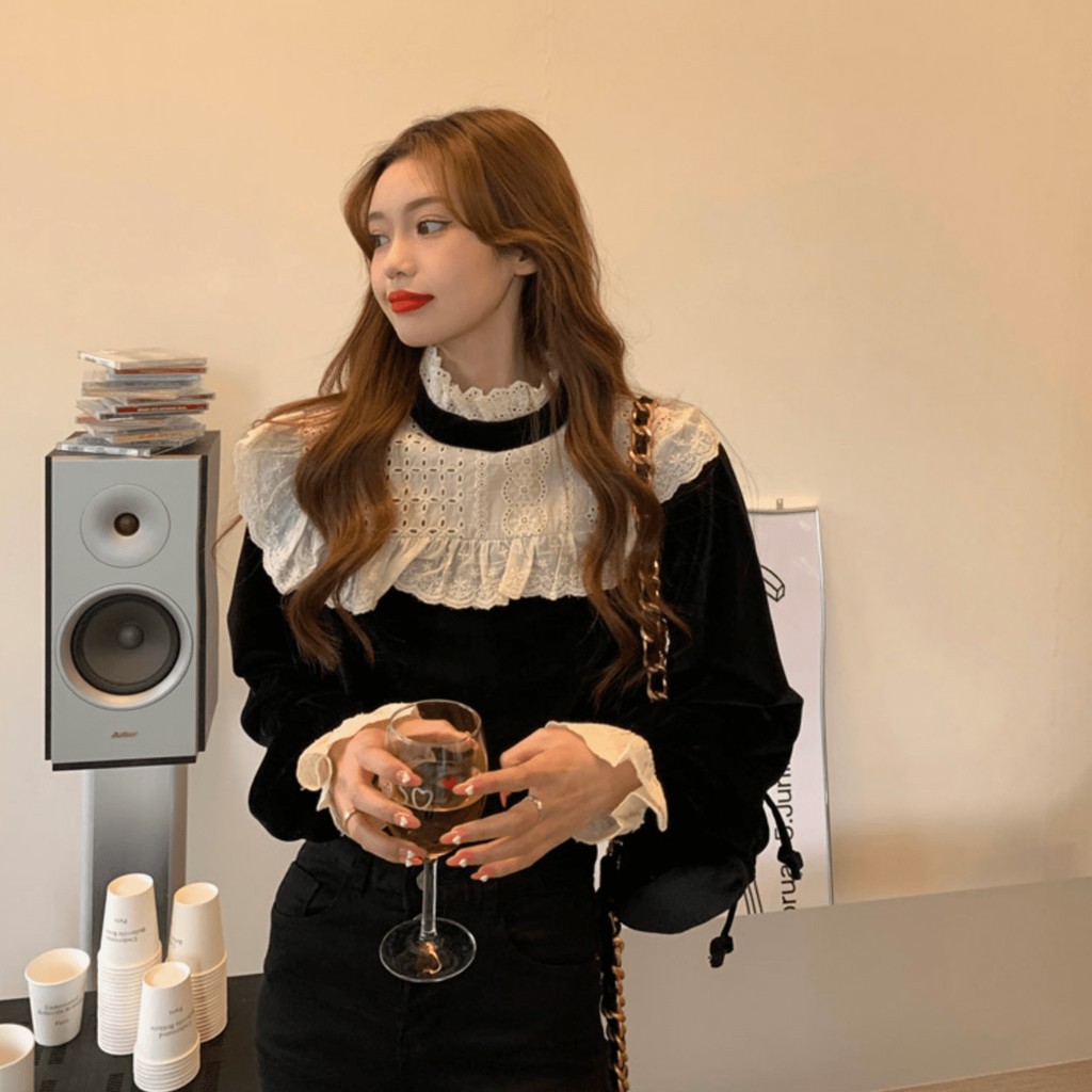 Áo Nhung Bèo Tay Cổ Đức Retro Họa Tiết Phong Cách Cổ Điển