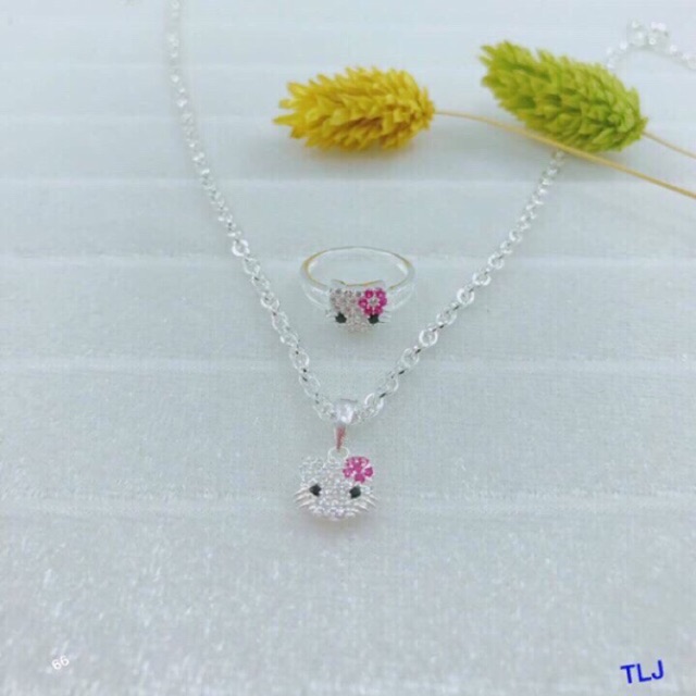 Dây mặt và nhẫn mặt mèo cho bé