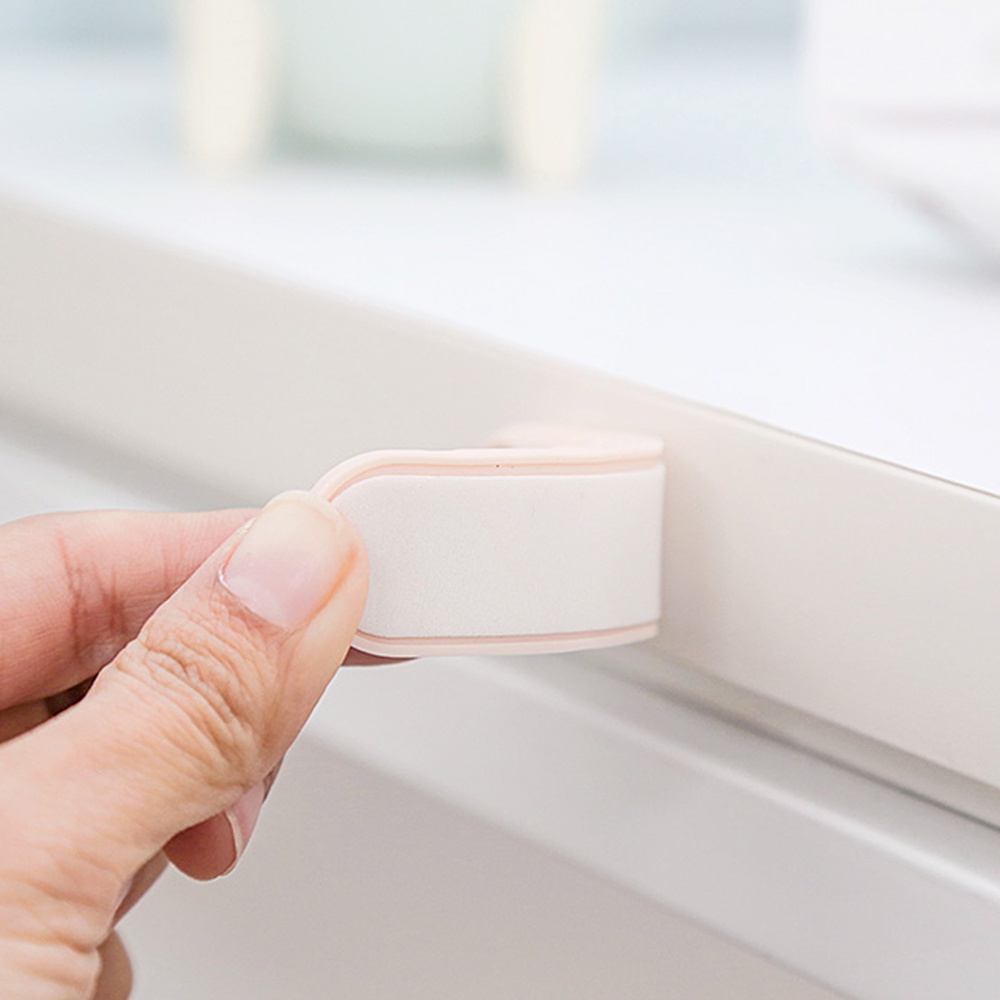 Giá đỡ dây cáp đa năng 4 lỗ tiện dụng