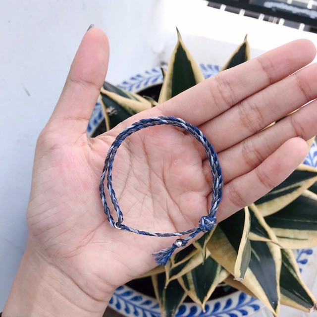 Vòng Magic knot tone blue