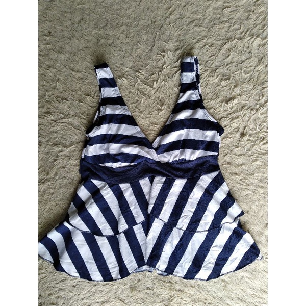 pass áo 2 dây peplum 2hand