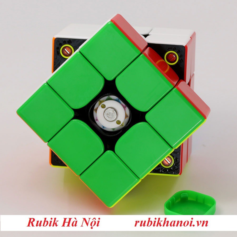 Rubik 3x3 Qiyi Xman Tornado V2 Stickerless Có Nam Châm Điều Chỉnh Cao Cấp