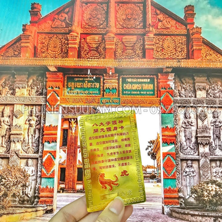 Thẻ Kim Bài Phật Bản Mệnh Tuổi Dần - Phật Hư Không Tạng Bồ Tát, kích thước: 8.2cmx5.2cmx0.5cm - SP005718