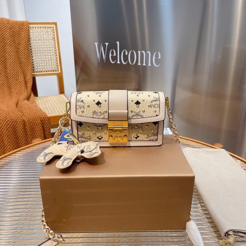 TÚI DA ĐEO CHÉO MCM CAO CẤP