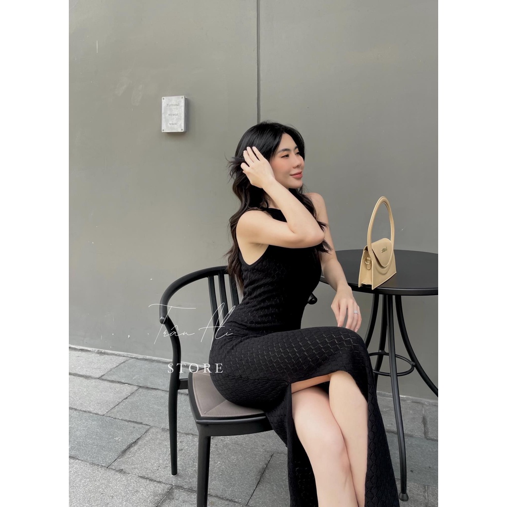 Đầm ba lỗ xương cá dáng dài xẻ tà hot kaka