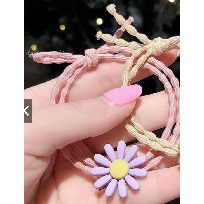 Dây cột tóc hoa cúc xinh xắn