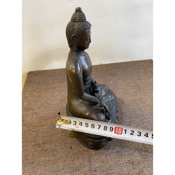 Tượng phật dược sư bằng đồng