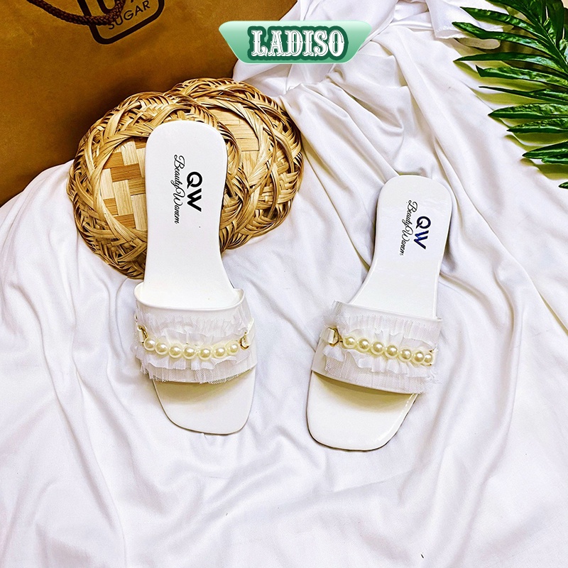 Dép quai ngang nữ LADISO phối ren nhún bèo kết ngọc mẫu mới cực xinh - TT348