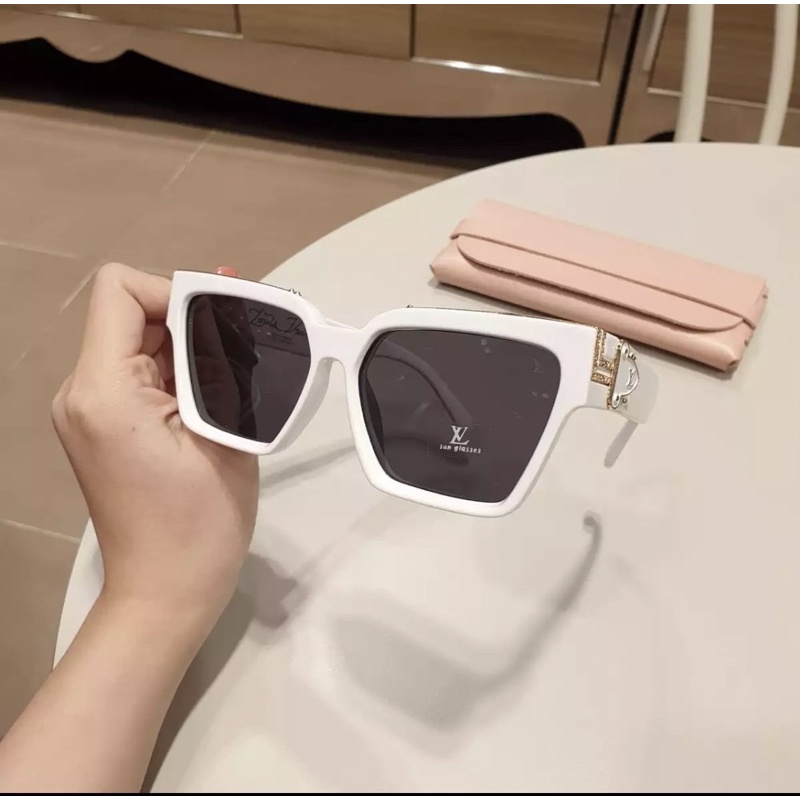 (LOẠI XỊN CHẤT ĐẸP) Kính râm unisex đẳng cấp sang chảnh thời trang đen / trắng