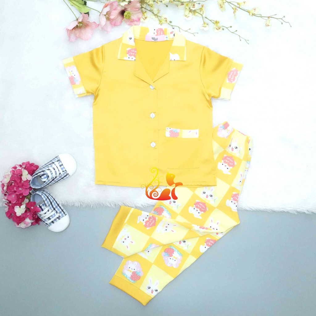 Bộ Đồ Pijama Satin &quot;Thỏ ô vuông&quot; Áo Phối Trơn Quần Dài Cho Bé - Từ 12kg - 42kg.