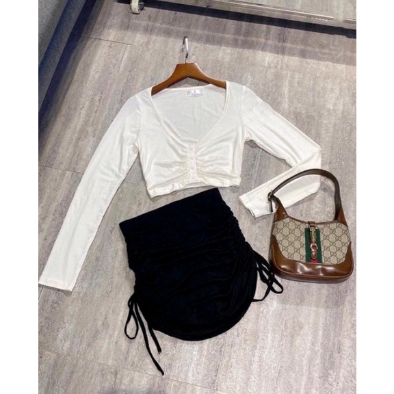 Áo croptop nhún ngực tay dài phối nút chất thun Lụa mềm mịn Cam Kết Hàng Y Hình Kèm Ảnh Thật Chính Chủ