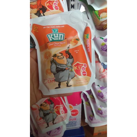 Sữa Chua Uống Kun dạng túi (4 vị cam, dâu, nho, socola)