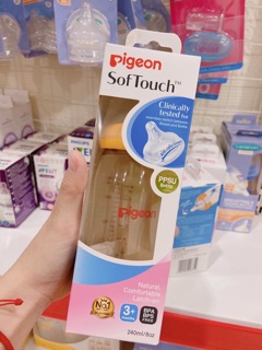 Bình bú Pigeon Thái Lan 240ml
