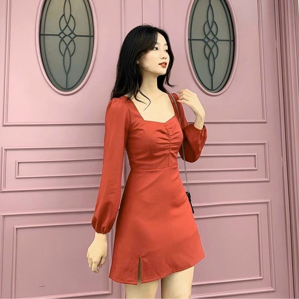 Đầm đỏ đen xẻ tà Ola Dress tay dài hở lưng - dáng chữ A- Freesize - Sky Of Love Official