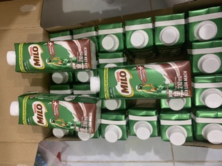 Thung 24 hộp Sữa milo nắp vặn 210ml