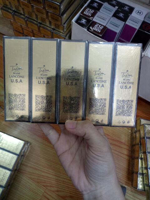 Tinh dầu nước hoa Pháp dạng lăn 12 ml - #75k | BigBuy360 - bigbuy360.vn