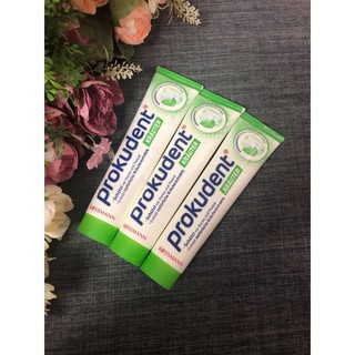 Kem đánh răng Prokudent thảo dược