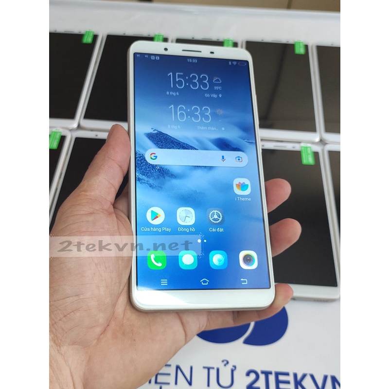 Điện thoại cảm ứng giá rẻ Vivo Y81  pin khủng cấu hình cao