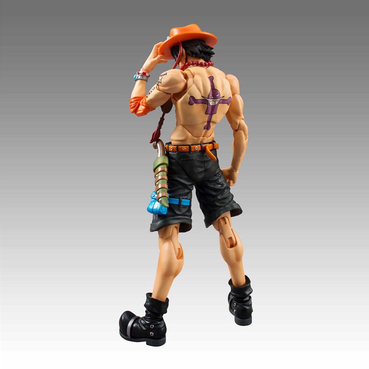 Mô Hình Nhân Vật Anh Hùng ONE PIECE Bằng PVC DIY