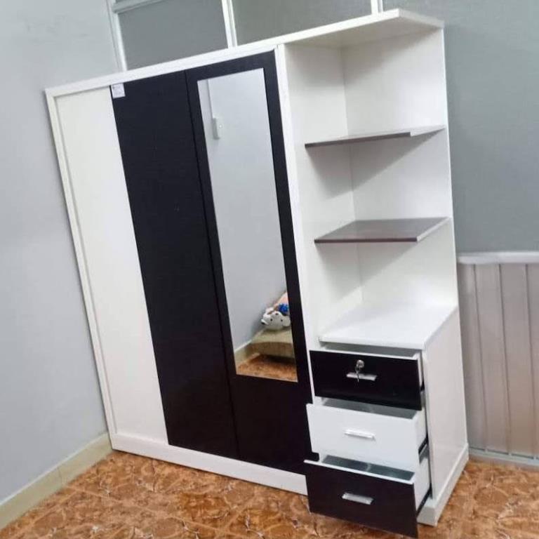 Gương soi thay đồ - Gắn trên cánh tủ nhựa