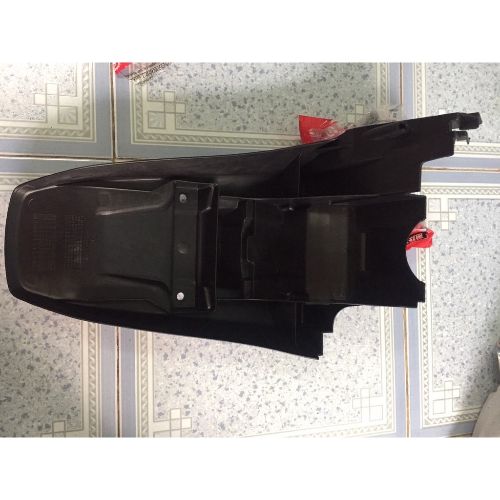 Đuội dè sau xe scr đuôi dè sau scr