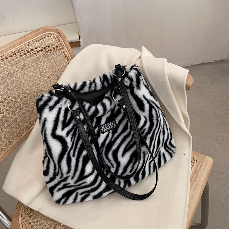 Túi nhung lông JASMIN NOIR đeo vai sức chứa lớn thời trang mùa thu đông đơn giản phong cách nước ngoài