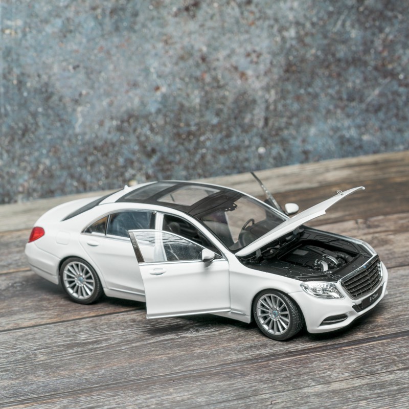 Mô Hình Xe Mescerdes S Class