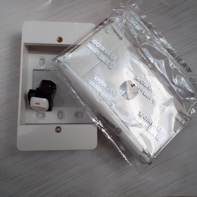 Đế nổi cao, thấp  CK157RL , CK157RH