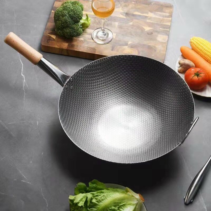 Chảo thép chống dính có cán và 2 quai chất lượng cao